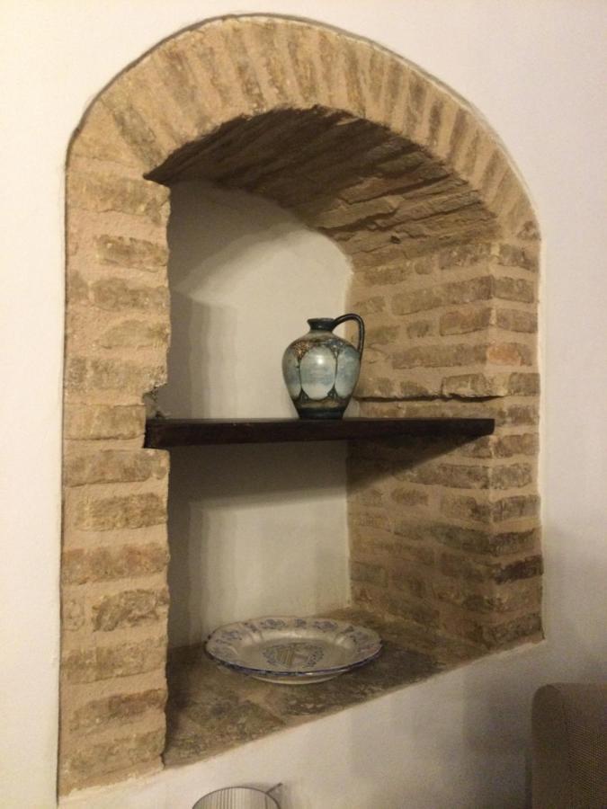 L'Angolo Di Zia Anna 蒙特法尔科 外观 照片